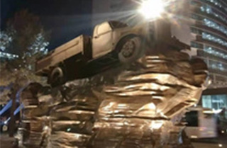 上海浦宇銅藝工程股份有限公司為長春一汽生產的鑄造雕塑又創了藝術品制作的幾個之最